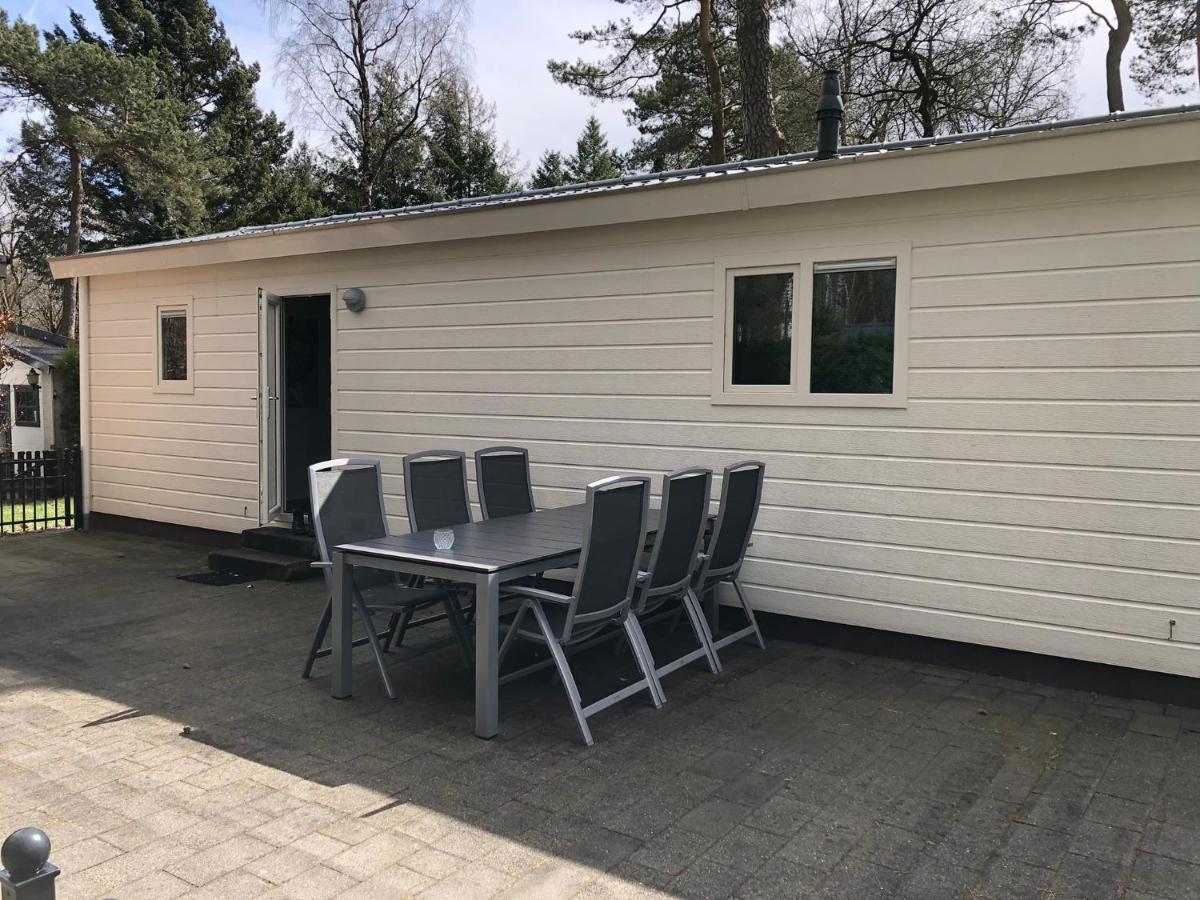 Chalet Bosrand 42 Park Veluwshof 6 P Hoenderloo Exterior foto
